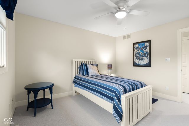 8224 W Mulligan Lane, Columbus, IN 47201