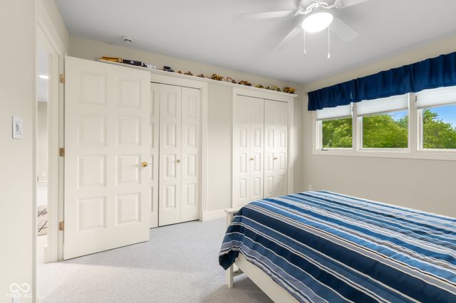 8224 W Mulligan Lane, Columbus, IN 47201