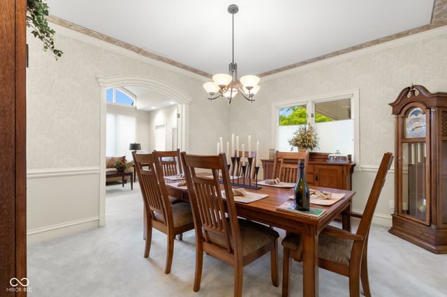 8224 W Mulligan Lane, Columbus, IN 47201
