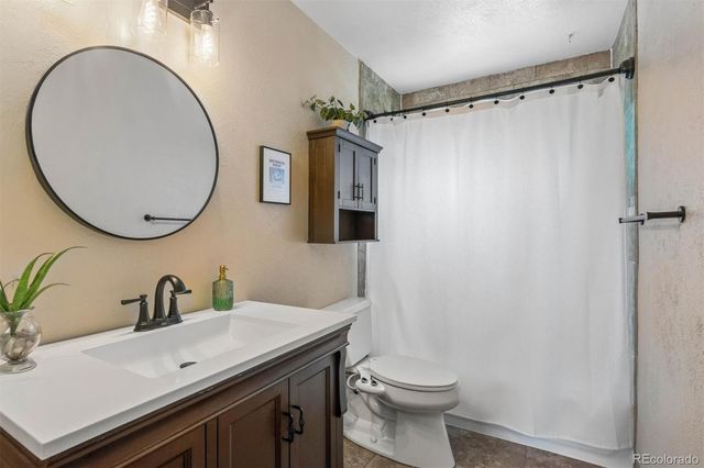17495 E Chenango Drive, Aurora, CO 80015