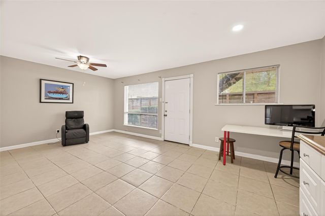 1529 Wirt Road 1, Houston, TX 77055