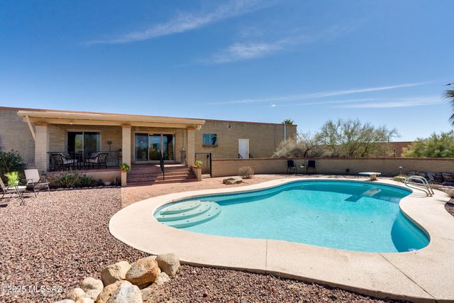 6711 N Calle Zella, Tucson, AZ 85718