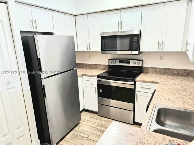 220 SW 116th Ave 15105, Pembroke Pines, FL 33025