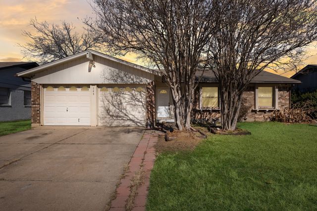 743 Price Drive, Lewisville, TX 75067