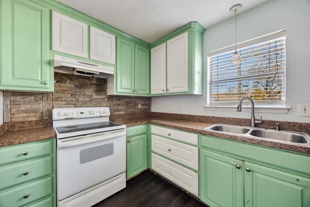 743 Price Drive, Lewisville, TX 75067