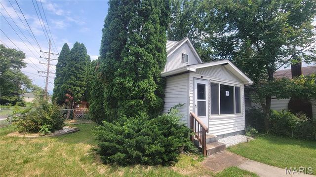 9802 Linn Avenue, Lemay, MO 63125