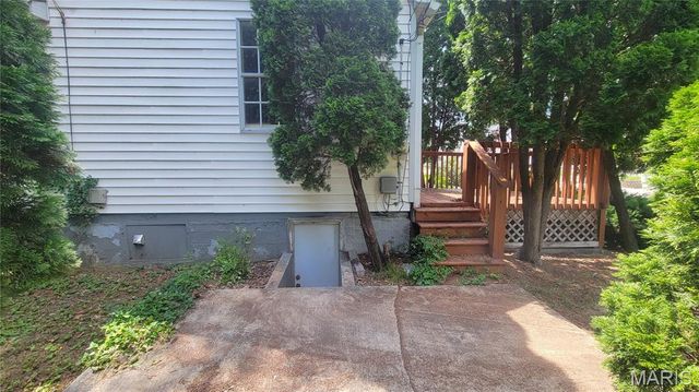 9802 Linn Avenue, Lemay, MO 63125