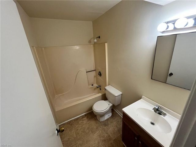 202 N Mallory St Apt F, Hampton, VA 23663