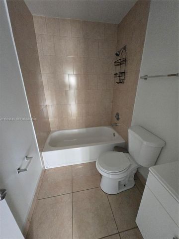 14827 SW 80th St 202-2, Miami, FL 33193