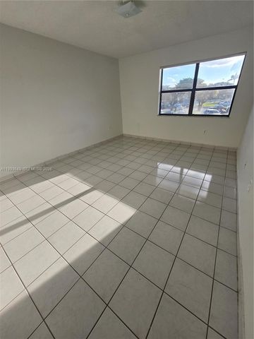 14827 SW 80th St 202-2, Miami, FL 33193