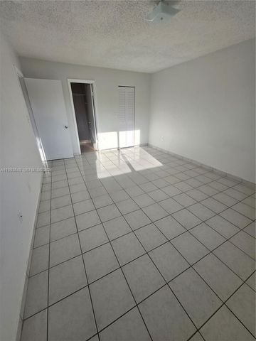 14827 SW 80th St 202-2, Miami, FL 33193