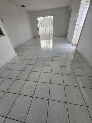 14827 SW 80th St 202-2, Miami, FL 33193