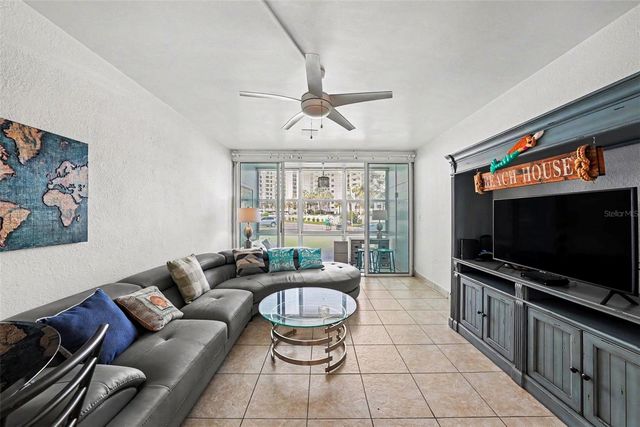 7050 SUNSET WAY 11, St Pete Beach, FL 33706