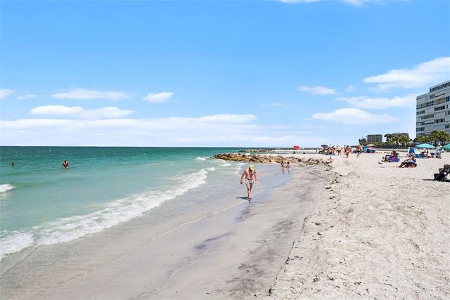 7050 SUNSET WAY 11, St Pete Beach, FL 33706
