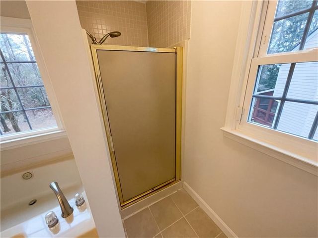 945 Haverhill Trail, Lawrenceville, GA 30044