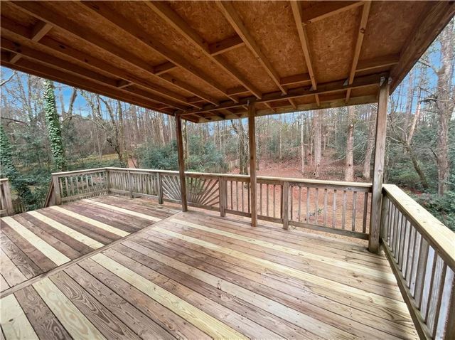 945 Haverhill Trail, Lawrenceville, GA 30044