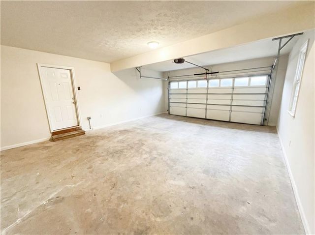 945 Haverhill Trail, Lawrenceville, GA 30044