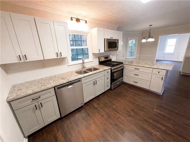 945 Haverhill Trail, Lawrenceville, GA 30044