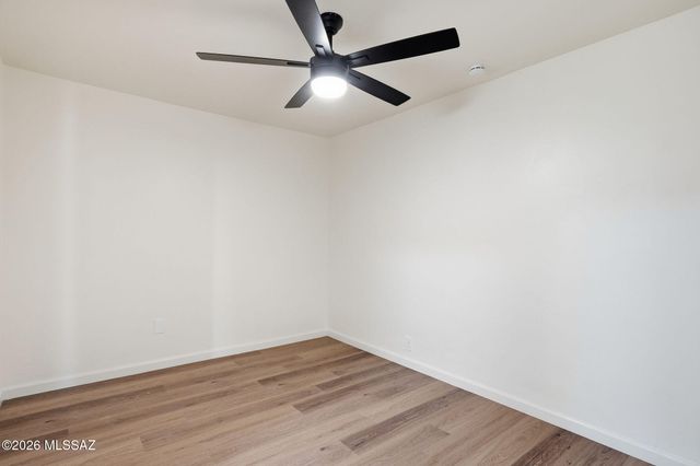3550 E Hampton Street, Tucson, AZ 85716