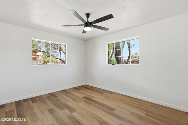 3550 E Hampton Street, Tucson, AZ 85716