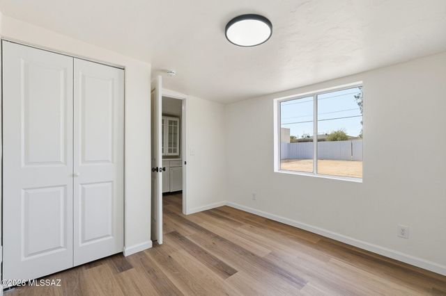 3550 E Hampton Street, Tucson, AZ 85716