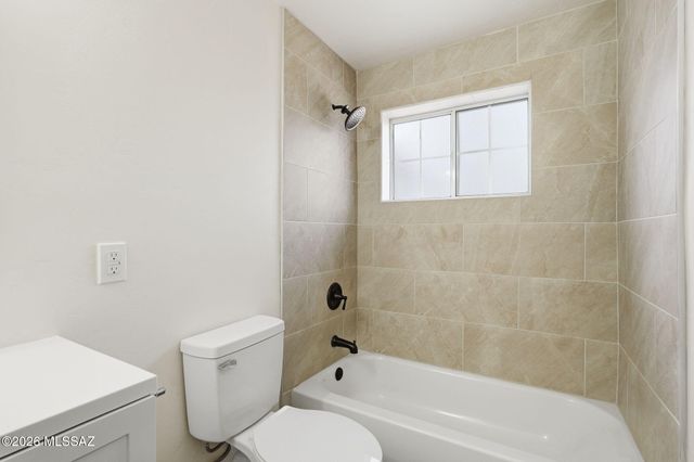 3550 E Hampton Street, Tucson, AZ 85716