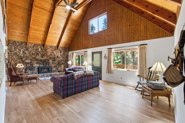 44249 Shaver Lake Road, Shaver Lake, CA 93664
