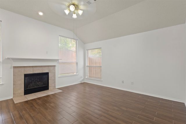 520 Jeff Grimes Boulevard, Desoto, TX 75115