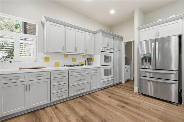 3621 Foxmore Ln, Rescue, CA 95672