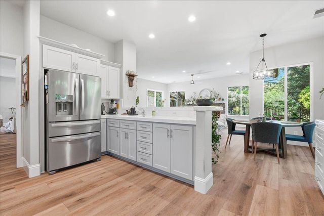 3621 Foxmore Ln, Rescue, CA 95672
