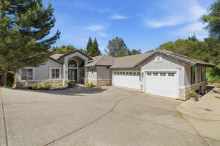3621 Foxmore Ln, Rescue, CA 95672