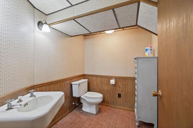 4110 WESLAN DRIVE, Wisconsin Rapids, WI 54494