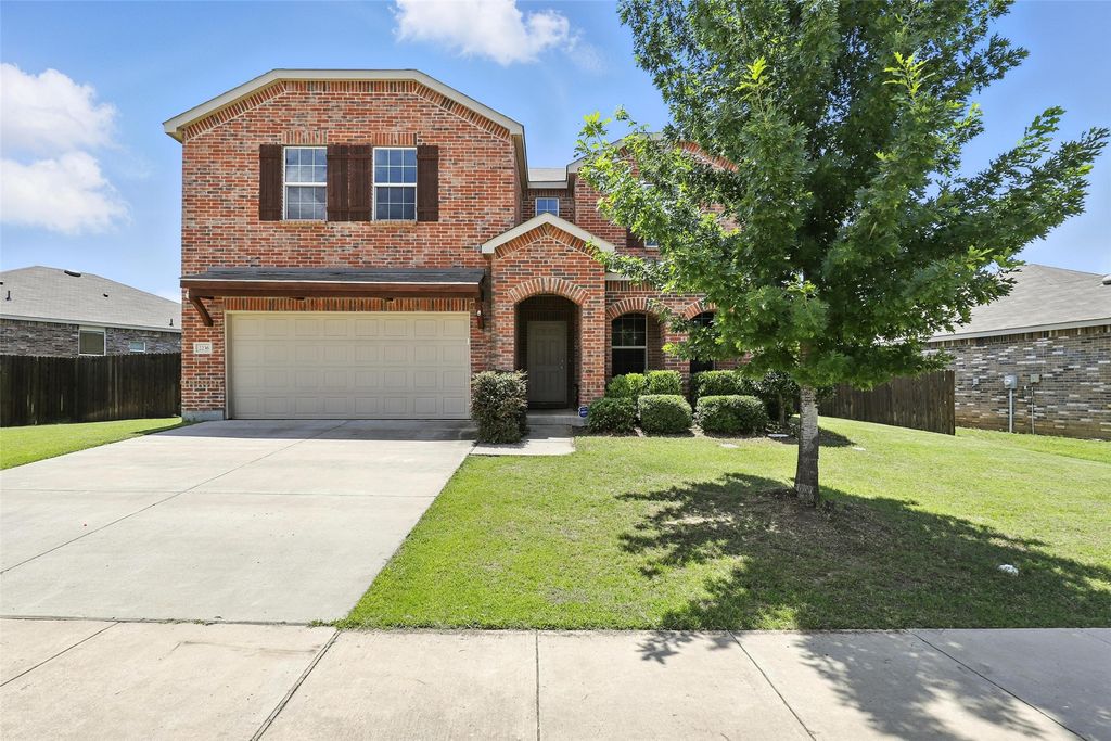 2236 Simmental Road, Fort Worth, TX 76131