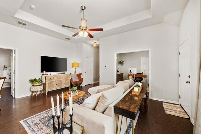 1501 Bedlington LN, Austin, TX 78748