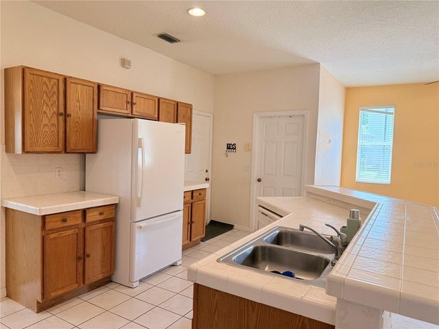 3010 VICTORIA DRIVE, Kissimmee, FL 34746