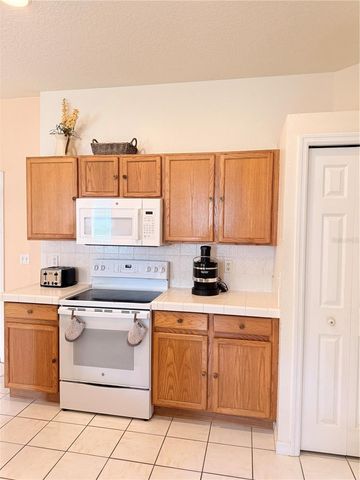 3010 VICTORIA DRIVE, Kissimmee, FL 34746