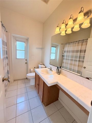 3010 VICTORIA DRIVE, Kissimmee, FL 34746