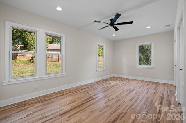156 & 158 State Street, Asheville, NC 28806