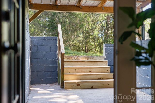 156 & 158 State Street, Asheville, NC 28806