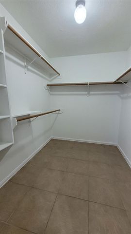 4603 Breckenridge Drive, Houston, TX 77066