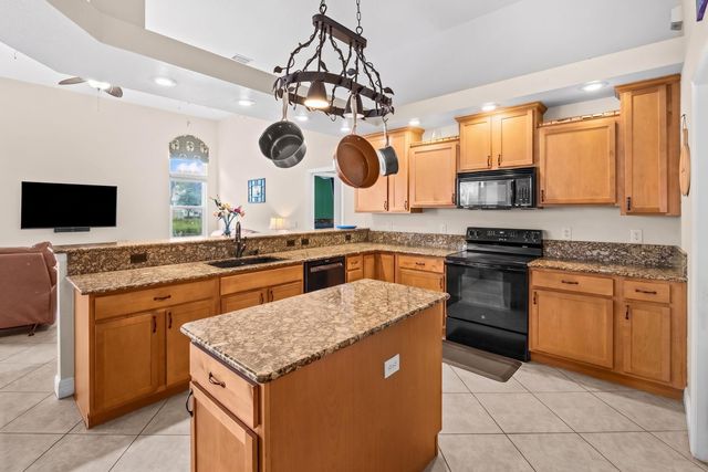 301 SW Buzby Court, Port St. Lucie, Port St Lucie, FL 34953