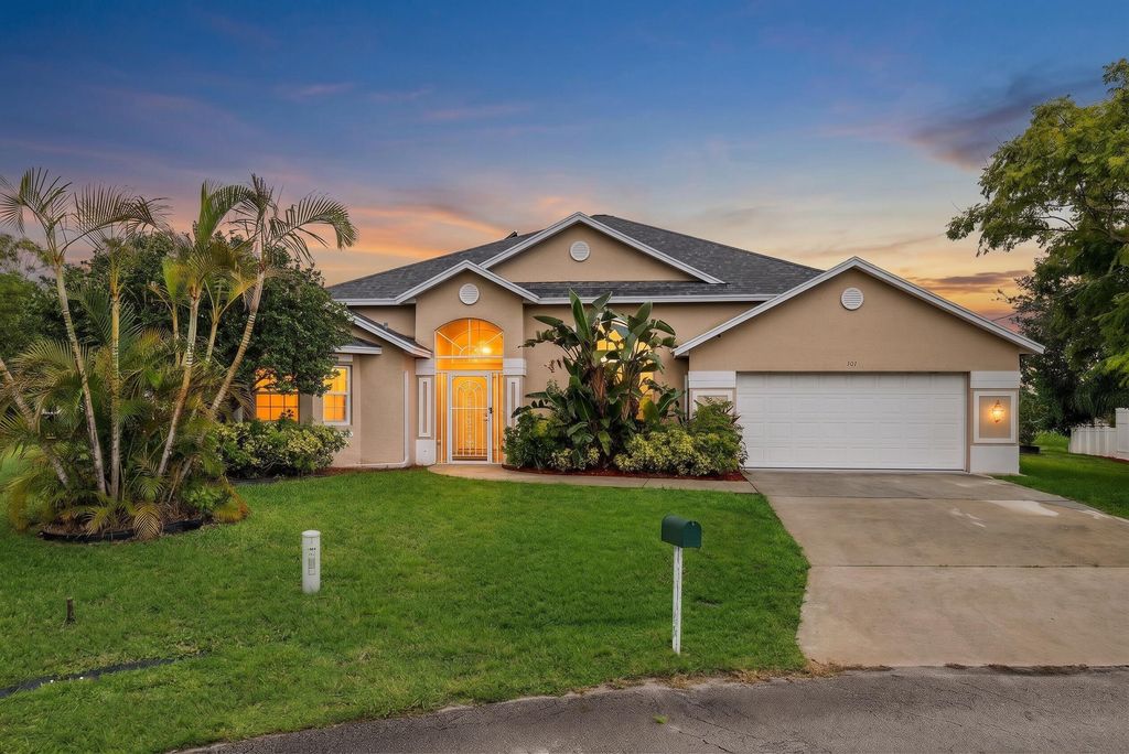 301 SW Buzby Court, Port St. Lucie, Port St Lucie, FL 34953