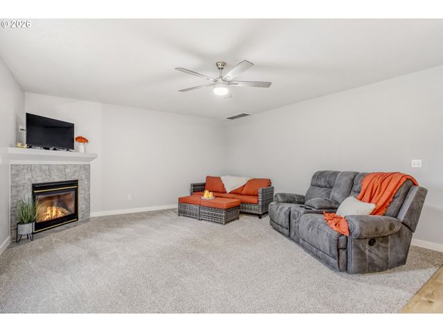 15302 Ne 81ST Way, Vancouver, WA 98682