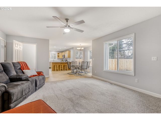 15302 Ne 81ST Way, Vancouver, WA 98682