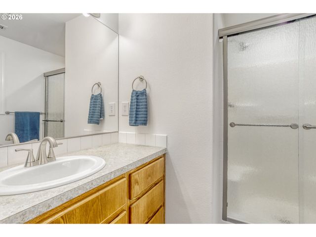 15302 Ne 81ST Way, Vancouver, WA 98682