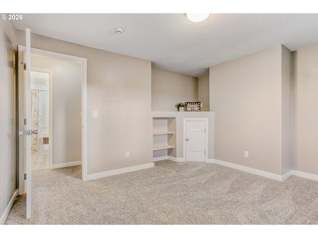 15302 Ne 81ST Way, Vancouver, WA 98682