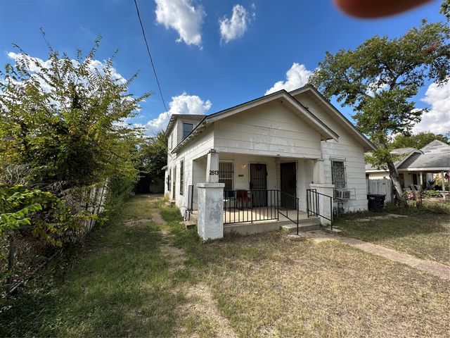 2613 Hale Avenue, Fort Worth, TX 76106