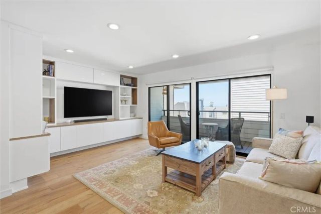 439 Camino De Las Colinas, Redondo Beach, CA 90277
