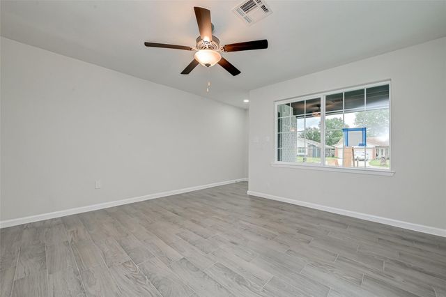 17114 Folsom Drive, Houston, TX 77049