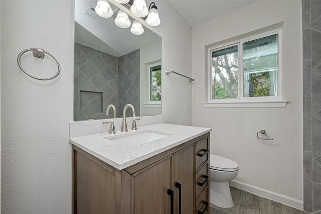 17114 Folsom Drive, Houston, TX 77049